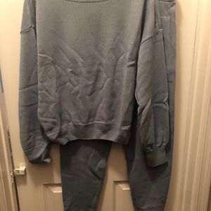 Pretty Little Thing blue knit set